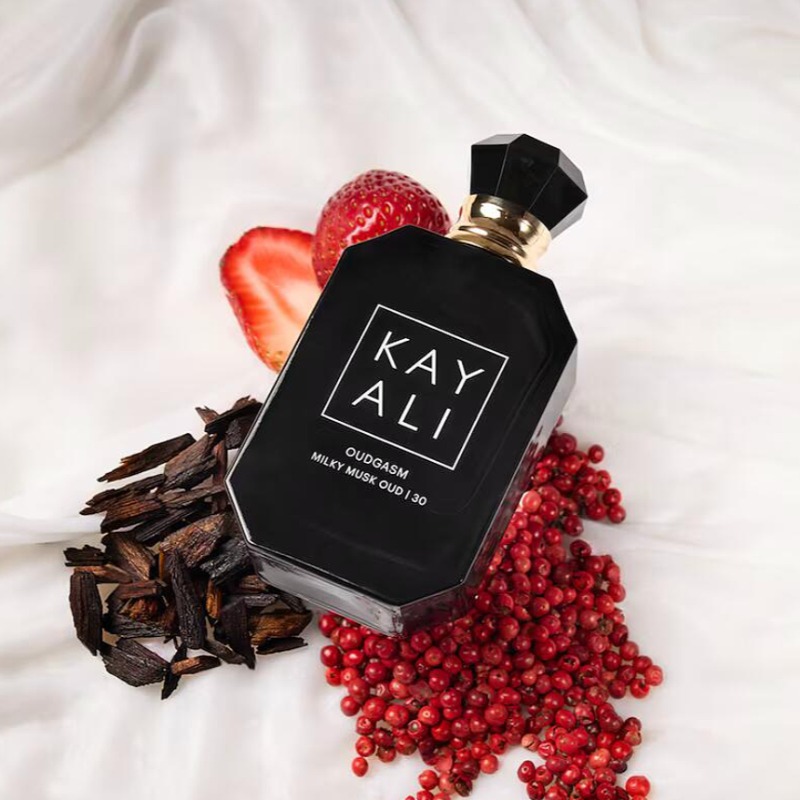 カヤリ ウードガズム ミルキーマスク ウード パフューム 1 - Home Fragrance Vanilla Musk のレビューと価格